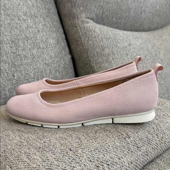 Dr. Scholl’s Wide Women's Timeless Slip On Flat in Blush Pink Knit Fabric - Picture 16 of 16